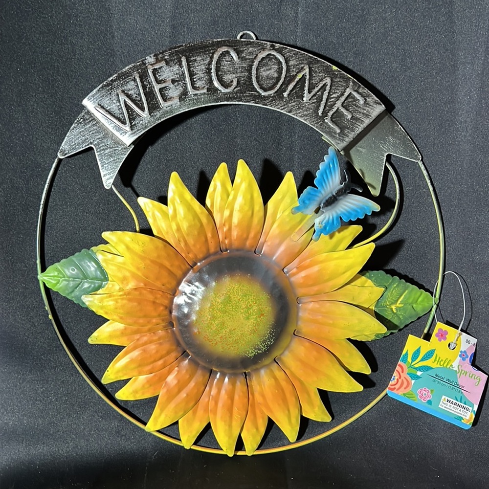 Metal Sunflower Welcome Sign